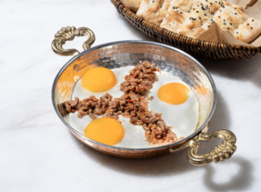 Eggs With Kavurma