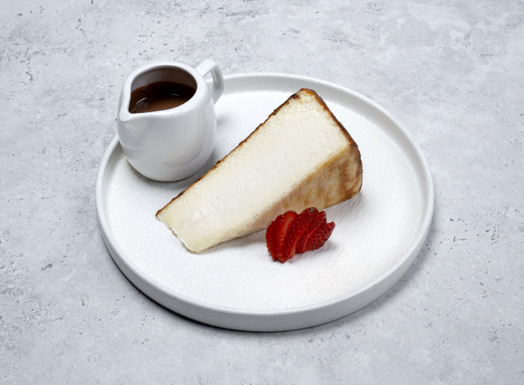 San Sabastian Cheesecake